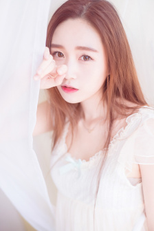 韩剧漂亮的她