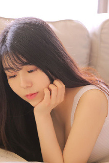 女生裸体APP